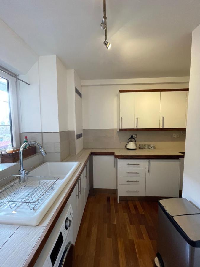 Spacious Flat Opposite The Oval Appartement Londen Buitenkant foto