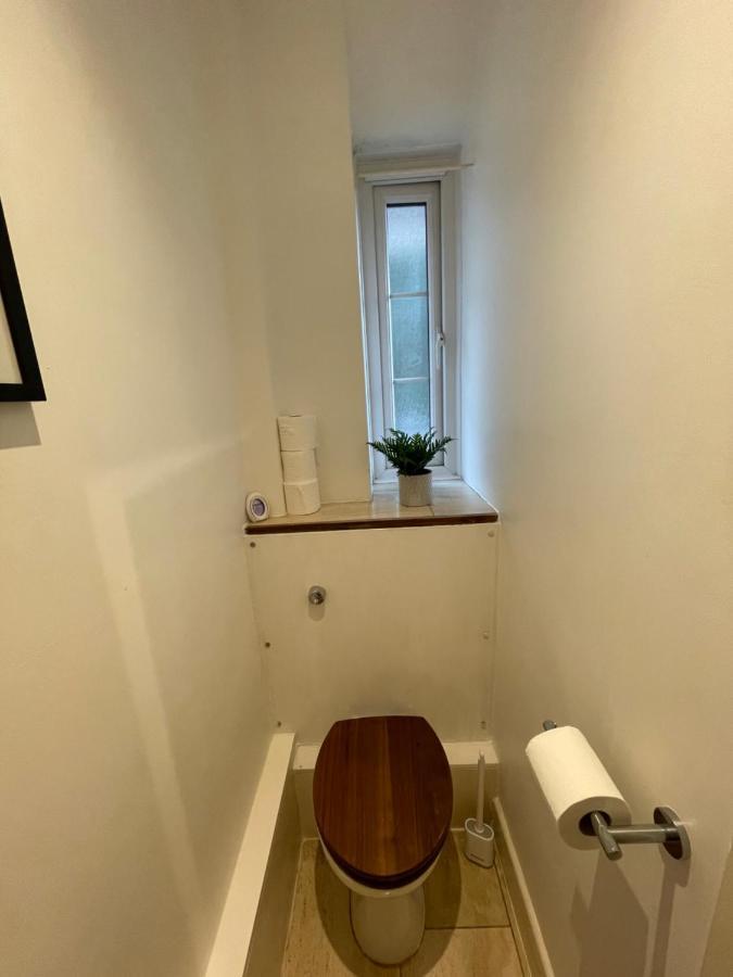 Spacious Flat Opposite The Oval Appartement Londen Buitenkant foto